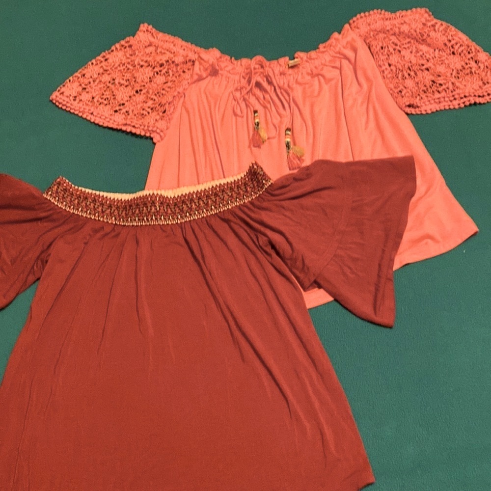 Bundle of 2 off shoulder tops. Fit like a regular US Small.